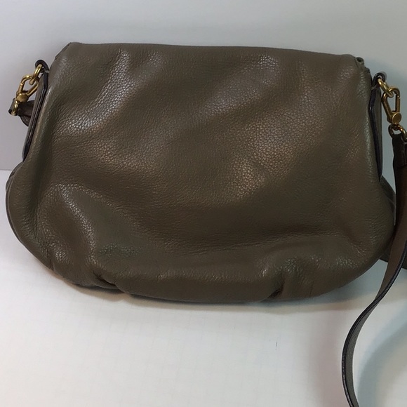 Marc by Marc Jacobs Taupe Leather Natasha Crossbody Shoulder Bag - Picture 3 of 8